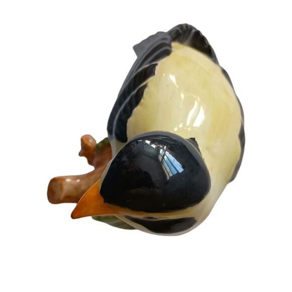 Vintage Goldfinch Bird Figurine Porcelain Handpainted Large 9" Signed By Artist. - Picture 3 of 16